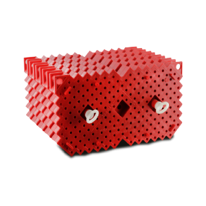 red_incubator01-squared